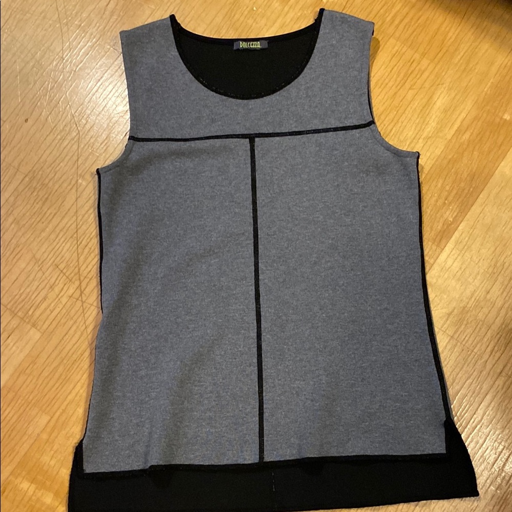 Gray Boxy Sleeveless Tank Top